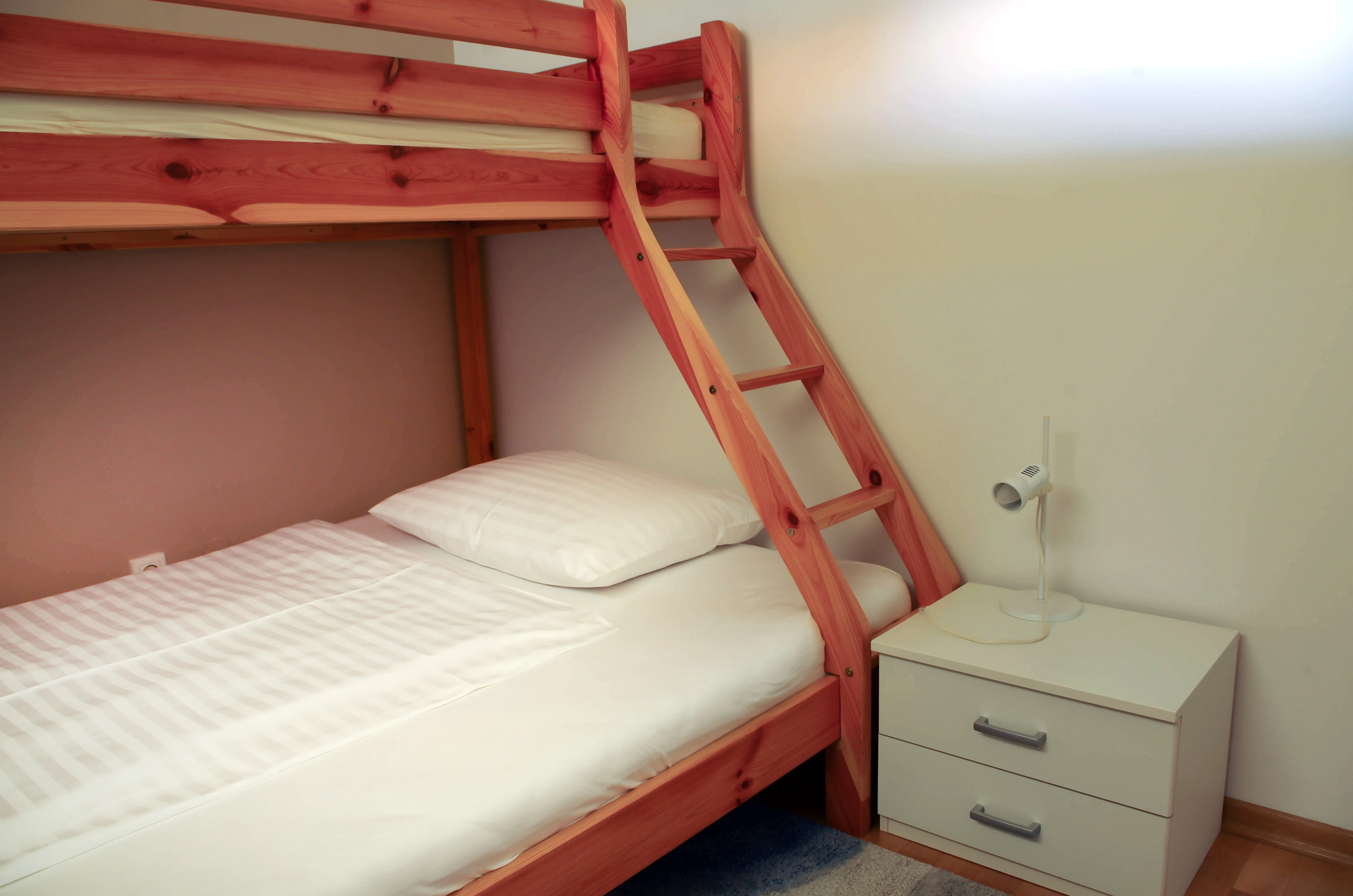 Dada Apartment 2 bunk bed room