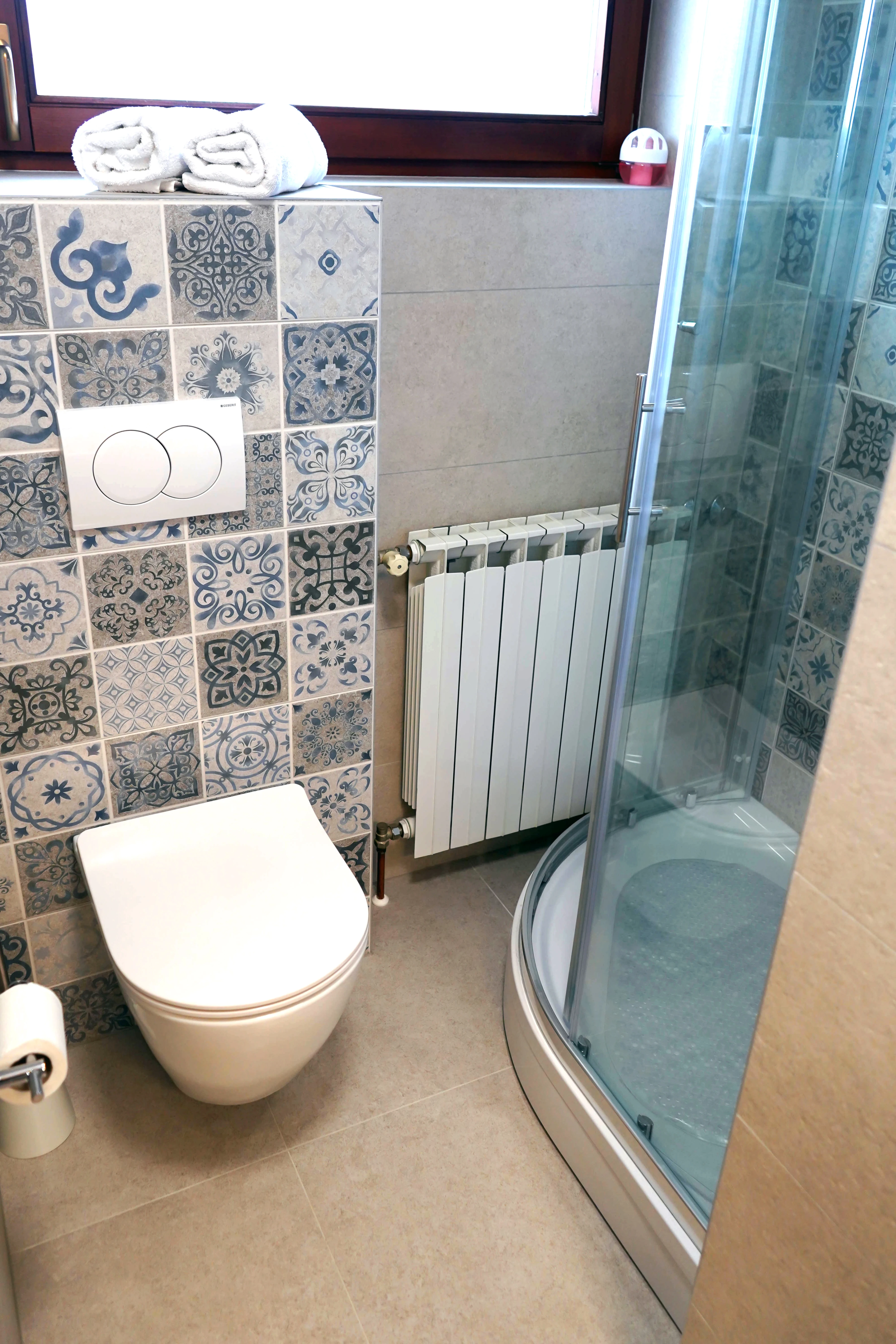 Soba Šafranko bathroom